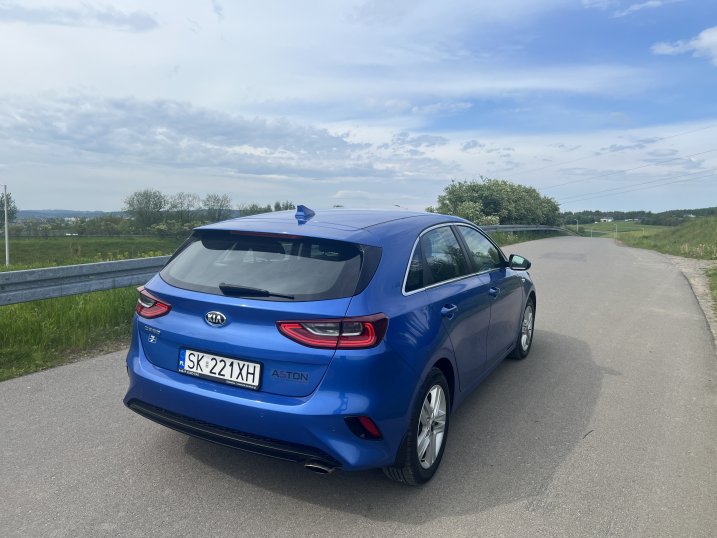Jak bezpiecznie jeździć autem wynajętym? Rzeczy, o których nie pomyślisz